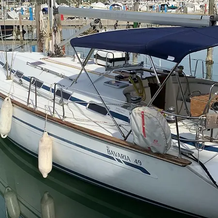 Hostel Emotional Experiences Sailing Boat Venice