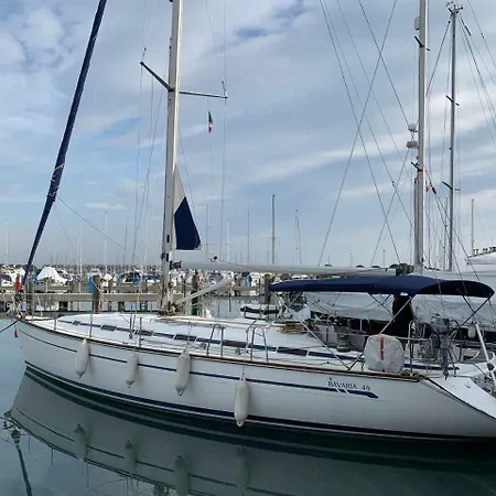 Emotional Experiences Sailing Boat Hostel Venice